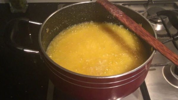 There are numerous health benefits of ghee (source: internet)