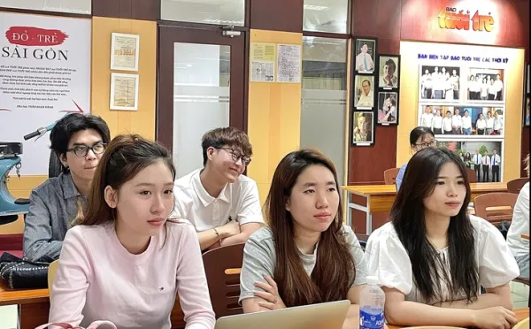 Đào tạo tại báo Tuổi Trẻ: 'Mỗi buổi học là một lần thực chiến' - Ảnh 2.