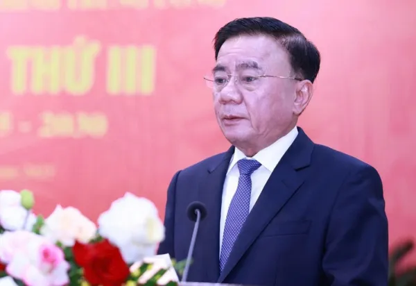 Bộ Chính trị, Ban Bí thư: Xử lý kịp thời các vấn đề phát sinh về tư tưởng khi vận hành bộ máy mới - Ảnh 1.