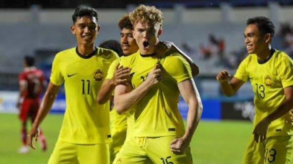 Potret pemain Timnas Malaysia, Fergus Tierney setelah mencetak gol ke gawang Timnas Indonesia di Piala AFF U23 2023, Jumat (18/8/2023).