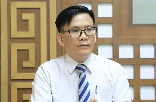 Sinh con khi chưa đủ 18 tuổi, giờ đổi giấy khai sinh cho con sang họ cha cần làm gì? - Ảnh 1. khai sinh - Ảnh 1.