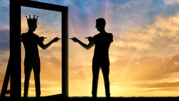 Ilustrasi narsis/narsisme. Foto: Prazis Images/Shutterstock
