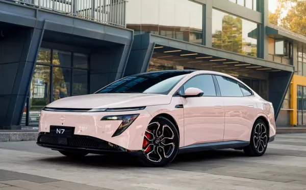 Nissan N7 - Ảnh 1.