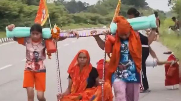 This picture of daughter -in -law will win heart! Mother -in -law started sitting on the shoulder instead of Ganga water in Kavad