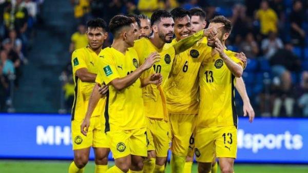 SELEBRASI MALAYSIA - Selebrasi pemain Malaysia saat melawan Vietnam pada matchday kedua Grup F Kualifikasi Piala Asia 2027 di Stadion Bukit Jalil, Selasa (10/6/2026) malam WIB. Malaysia menang telak dengan skor 6-0.