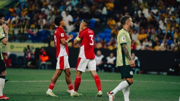 REAKSI JAY IDZES - Reaksi bek Timnas Indonesia, Jay Idzes saat melawan Australia pada lanjutan Grup C Kualifikasi Piala Dunia 2026 zona Asia di Sydney Football Stadium, Kamis (20/3/2025) sore WIB. Timnas Indonesia takluk dengan skor 1-5. (Dok. PSSI)
