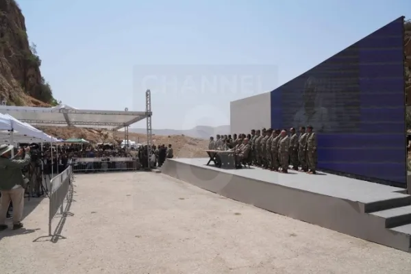 Các thành viên PKK trong lễ giải tán ngày 11/7. Ảnh: Channel8