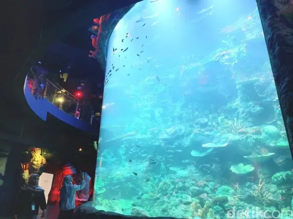 BXsea di dalam Bintaro Jaya Exchange Mall tahap 2