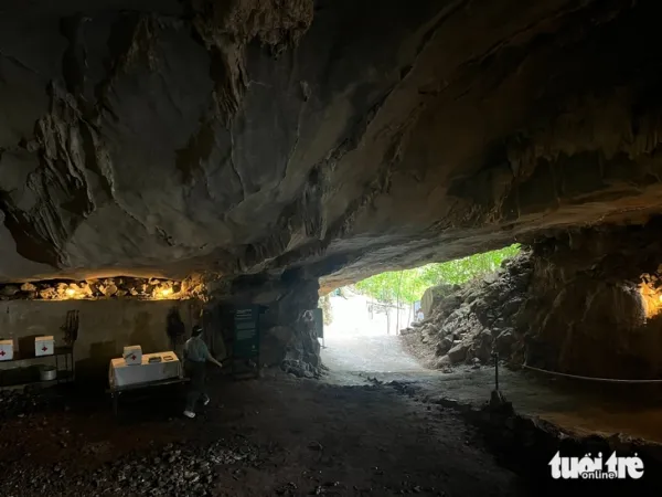 Hang Chỉ Huy - Ảnh 4.