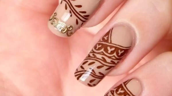 Sawan 2025: Attractive Nail Art Design for Women