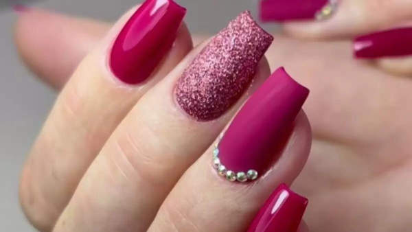 Sawan 2025: Attractive Nail Art Design for Women