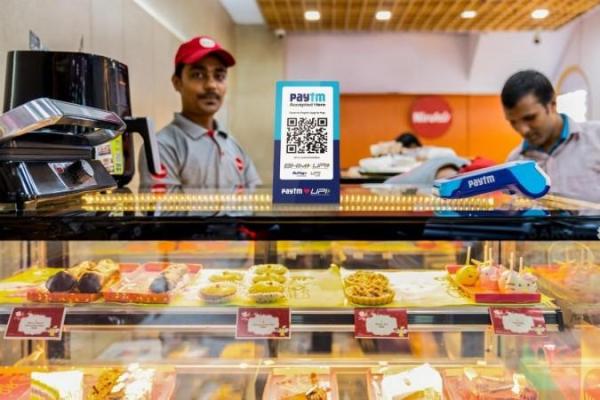 Bengaluru says no to UPI, yes to cash Paytm log 10 pc revenue jump at Rs 1,828 crore in Q3, PAT improved by Rs 208 crore