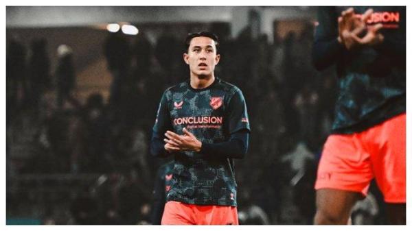 MILIANO JONATHANS - Pemain keturunan Indonesia Miliano Jonathans saat memperkuat FC Utrecht dalam pertandingan melawan Heracles Almelo pada kompetisi Eredivisie 2024/25 (2/2/2025). (Website FC Utrecht - 26/2/2025)