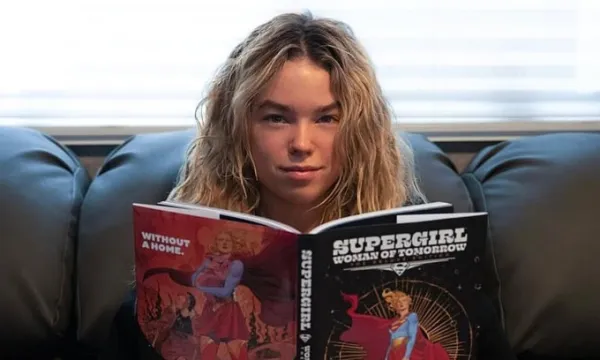 Milly Alcock trong vai Supergirl. Ảnh: DC Studios
