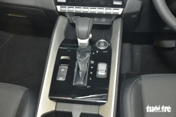 Mitsubishi Destinator - Ảnh 16.