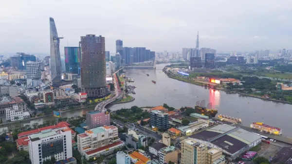 trung tâm tài chính - Ảnh 1.