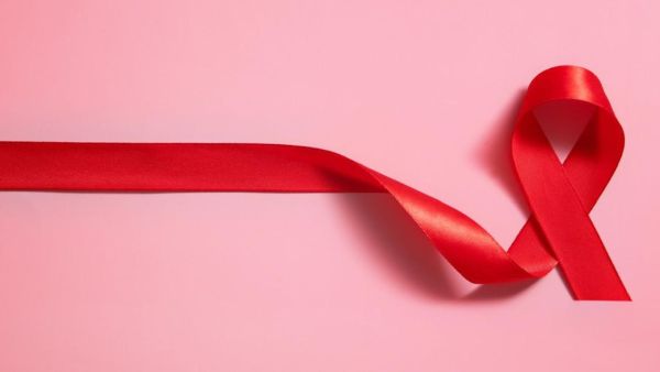 What are the initial symptoms of HIV? Learn from experts What are the initial symptoms of HIV? Learn from experts
