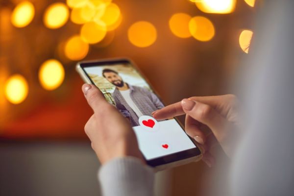 Despite being spoilt for choice, the research revealed that women sometimes "chose slightly less desirable partners on average."
