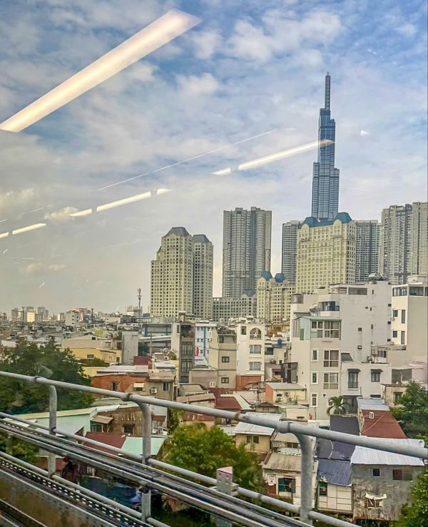 Cán bộ, nhân viên truyền thông Agribank trải nghiệm chụp ảnh trên tàu metro số 1 - Ảnh 9. Agribank - Ảnh 15.