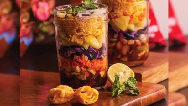 Green Salad Recipes: Layred Salad Jar