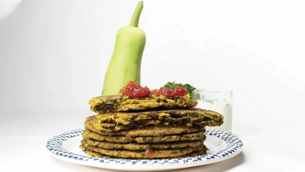 Lauki-Chana Dal Paratha and Chutney
