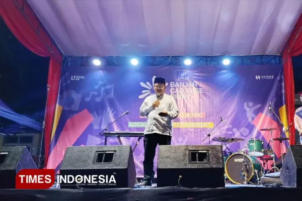 memberikan-sambutan-2.jpg
