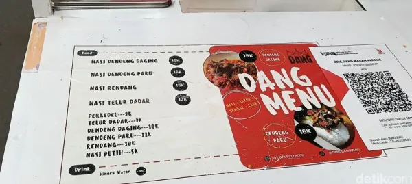 Daftar menu yang ditawarkan Dang Makan Padang.