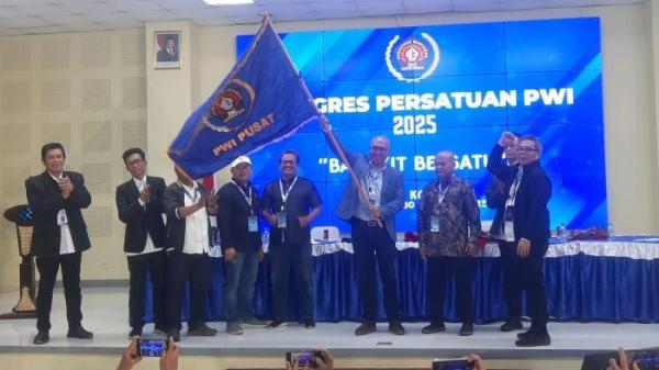 KONGRES PWI 2025 - Akhmad Munir terpilih menjadi Ketua Umum (Ketum) Persatuan Wartawan Indonesia (PWI) Pusat pada Kongres Persatuan PWI 2025 di BPPTIK Komdigi Cikarang, Kabupaten Bekasi pada Sabtu (30/8/2025).