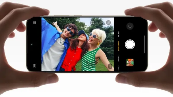 realme 15t camera