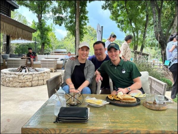 รู้จัก ต้นสน นัยน์ภัค ชาญวีรกูล ผู้มากความสามารถ ลูกสาวคนโต อนุทิน 