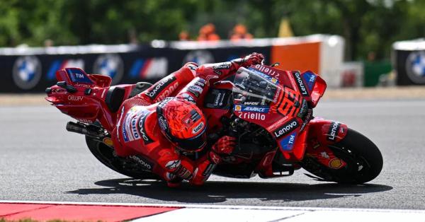 MARC MARQUEZ - Pembalap Spanyol besutan Ducati Lenovo, Marc Marquez #93, mengarungi kualifikasi MotoGP Ceko 2025 di Sirkuit Brno, pada 19 Juli 2025. (Foto Arsip Juli 2025). (Foto: MotoGP)