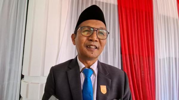 H KHAIRIL ANWAR, ketua DPRD Tala4