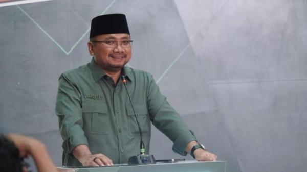 DICEKAL KPK - Mantan Menteri Agama Yaqut Cholil Qoumas. Dia dicegah atau dicekal untuk tidak pergi ke luar negeri selama enam bulan ke depan untuk mempermudah penyidikan kasus dugaan korupsi kuota haji 2024 yang sedang dilakukan KPK.