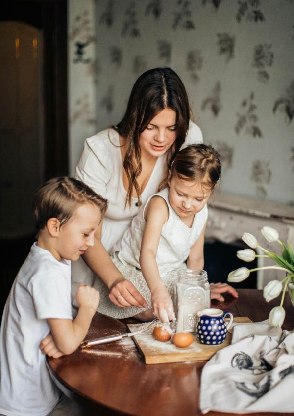 mom spending time with her kids baking