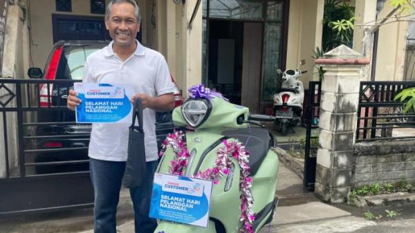 PENUH SUKA-Suasana penuh suka cita menyelimutiSD