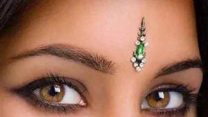 Navratri bindi