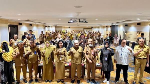 RAPAT KOORDINASI-Suasana ketika  Habib Idrus Al Habsyi, s