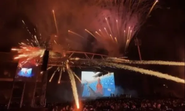 Fireworks shoot into the audience at the concert 'You're so pretty'