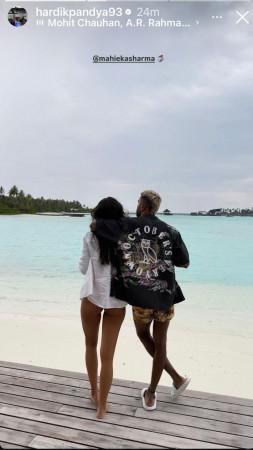 Hardik Pandya shares romantic photo with Mahieka Sharma; makes relationship Instagram official, ex Jasmin Walia shares cryptic post 'I'm with my ex'
