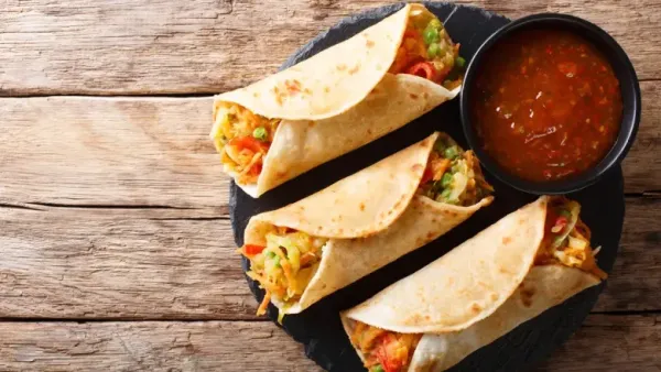 Make Rajma Kathi Roll at home for children: Rajma Kathi Roll