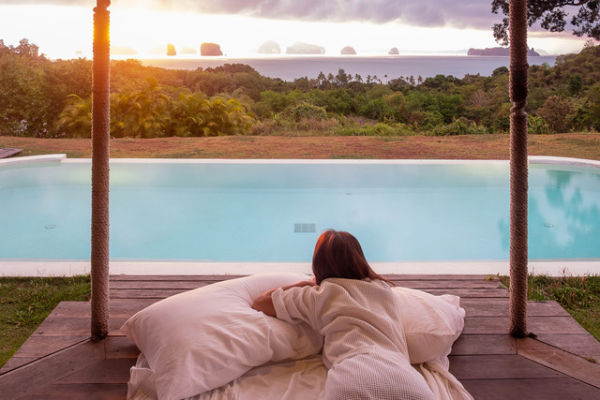 Ilustrasi glamping di Bali. Foto: Shutterstock
