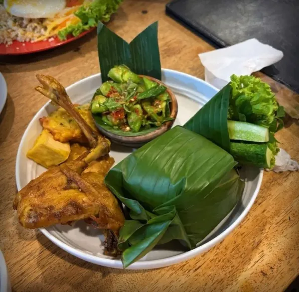 Rumah makan Sunda di Bandung