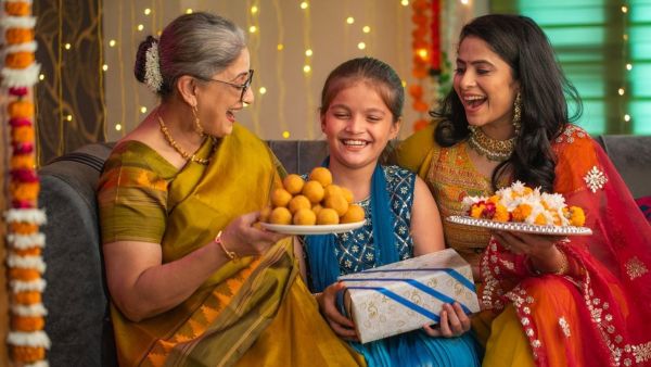 How To Avoid Overeating In Festive Season