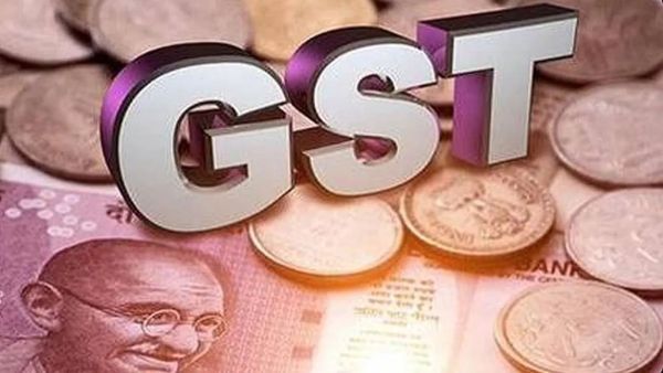 Effect of GST cut started visible, from toothpaste to television these 375 items became cheaper Effect of GST cut started visible, from toothpaste to television these 375 items became cheaper