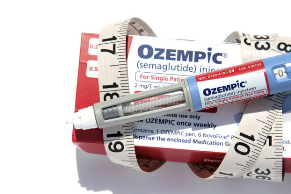 Ilustrasi obat suntik Ozempic. Foto: mikeledray/Shutterstock