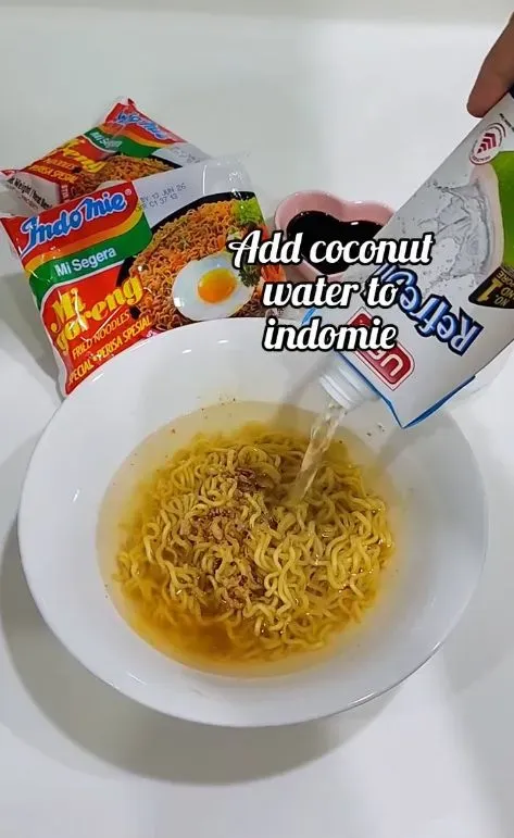 Kreasi Indomie goreng nyeleneh ala Calvin Lee