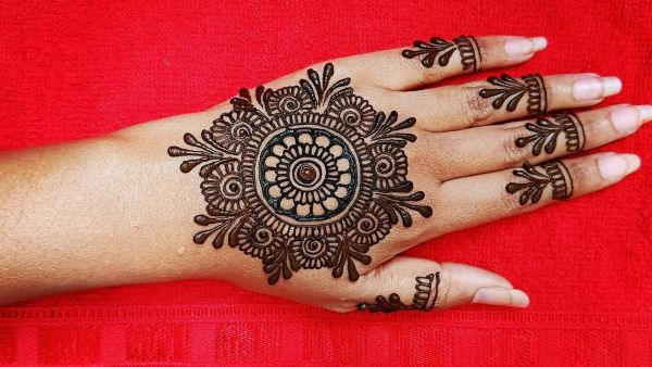 Back hand Mandala mehndi design| easy and simple henna design mehendi| mehndi