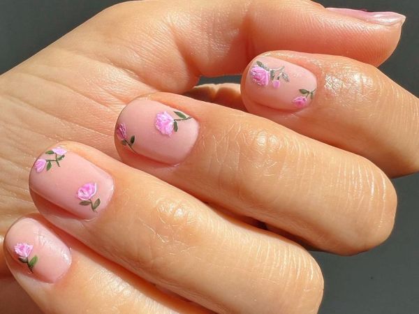 The 25 Best Flower Nail Designs of 2024 | Vogue
