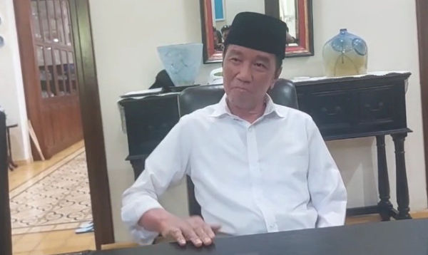 Jokowi tirukan Prabowo pukul meja saat Pidato soal Palestina di Sidang PBB. Foto: Dok. kumparan