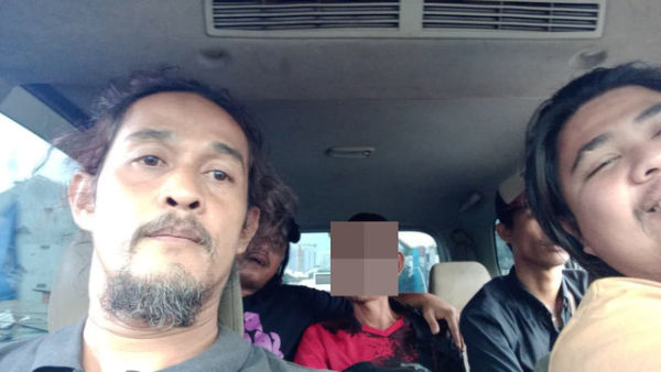 Polisi menangkap Aditya Nugraha (38) pria yang menabrakan diri ke mobil di kawasan Tanah Abang, Jakarta Pusat. Foto: Dok Istimewa
